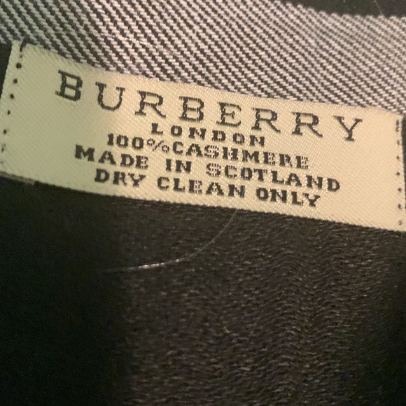 Brand new exclusive white Michael Kors - Picture 4 of 4